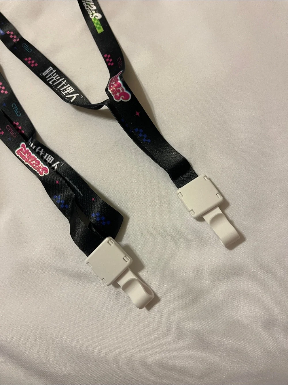 Link Click Anime Black Lanyard Strap Set White Plastic Clips 12 Inch